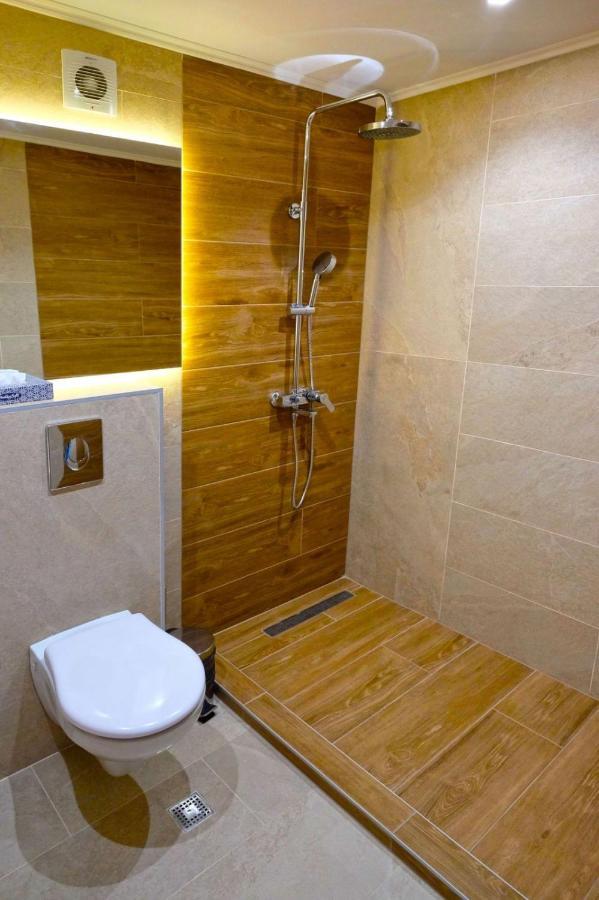 Paradise Hotel & Relax Center بوموري المظهر الخارجي الصورة